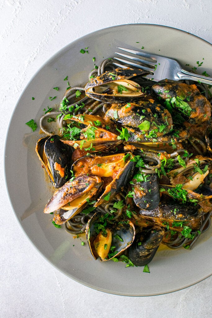 Squid Ink Pasta With Mussels Recipe Kitchen Swagger