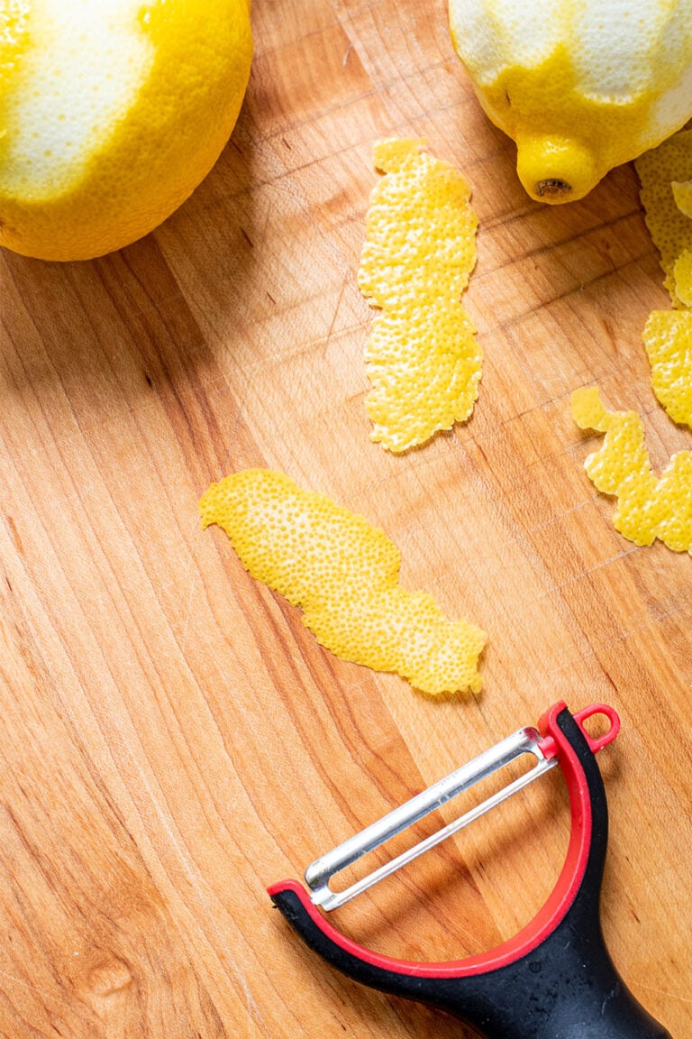 How to Make Limoncello - Kitchen Swagger