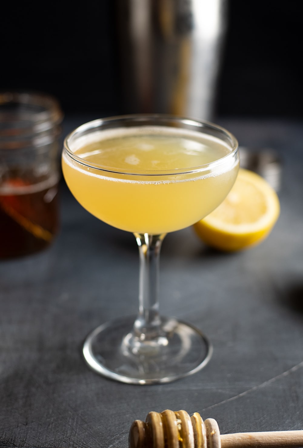 Bee's Knees Cocktail Recipe | Kitchen Swagger